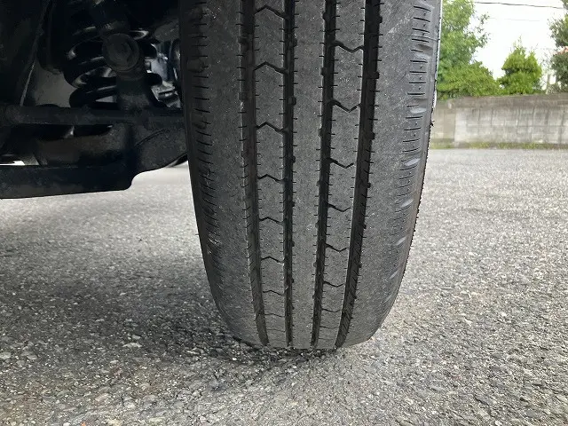 いすゞ エルフ TRG-NPR85AN(2WD)の写真24