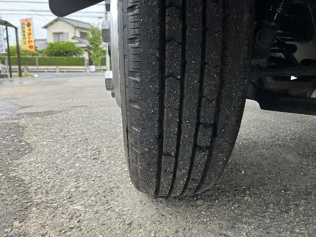 いすゞ エルフ TRG-NPR85AN(2WD)の写真26