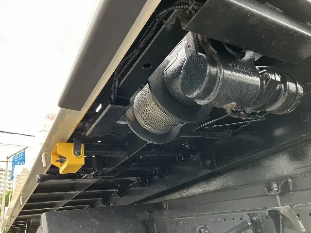 いすゞ エルフ TRG-NPR85AN(2WD)の写真32