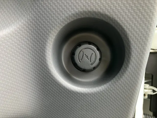 いすゞ エルフ TRG-NPR85AN(2WD)の写真37