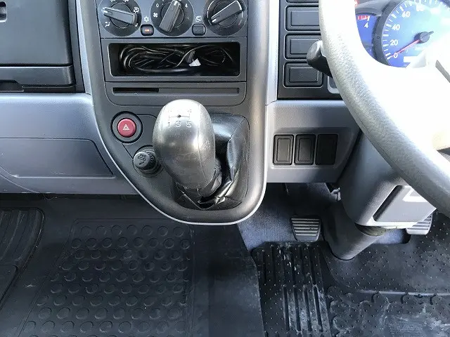 三菱 キャンター PA-FE83DGN(2WD)の写真40