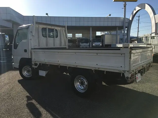 いすゞ エルフ KR-NHR69(2WD)の写真6