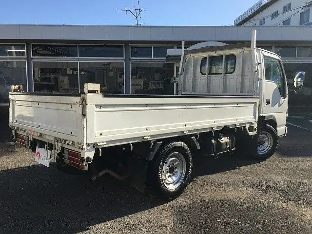 いすゞ エルフ KR-NHR69(2WD)の写真8