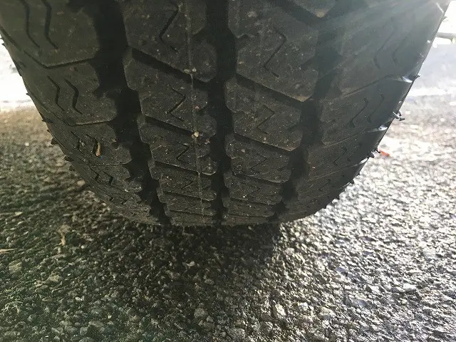 いすゞ エルフ KR-NHR69(2WD)の写真29