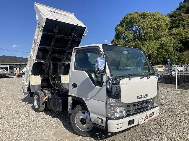 いすゞ フォワード TKG-NKR85AN(2WD)の写真3