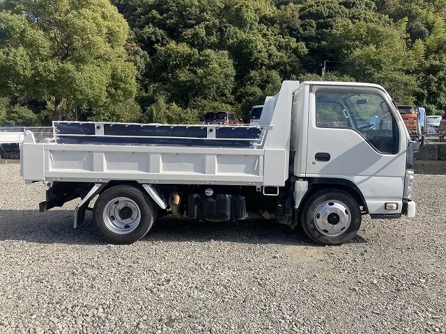 いすゞ フォワード TKG-NKR85AN(2WD)の写真19