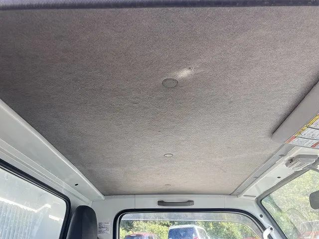 いすゞ フォワード TKG-NKR85AN(2WD)の写真27