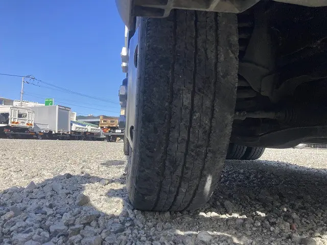 いすゞ フォワード TKG-NKR85AN(2WD)の写真34