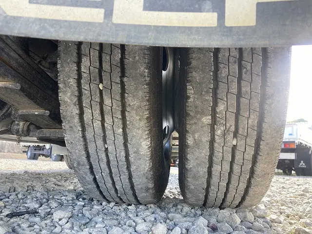 いすゞ フォワード TKG-NKR85AN(2WD)の写真36