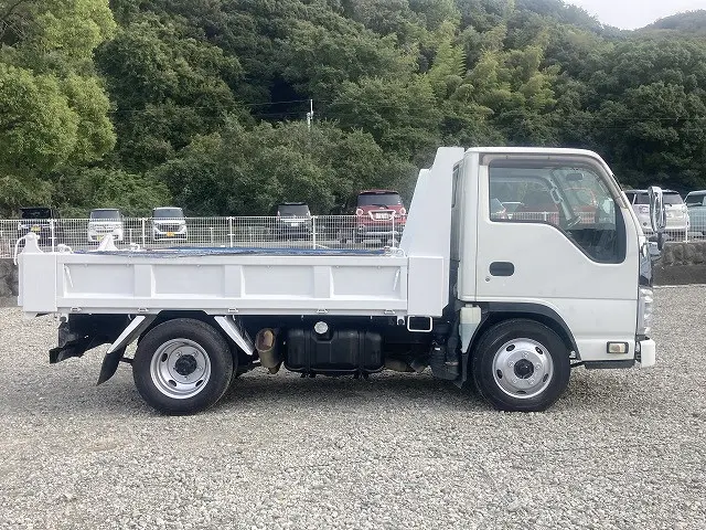 いすゞ エルフ TKG-NKR85AN(2WD)の写真17