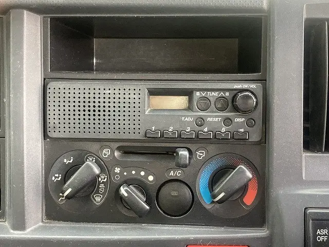 いすゞ エルフ TKG-NKR85AN(2WD)の写真27
