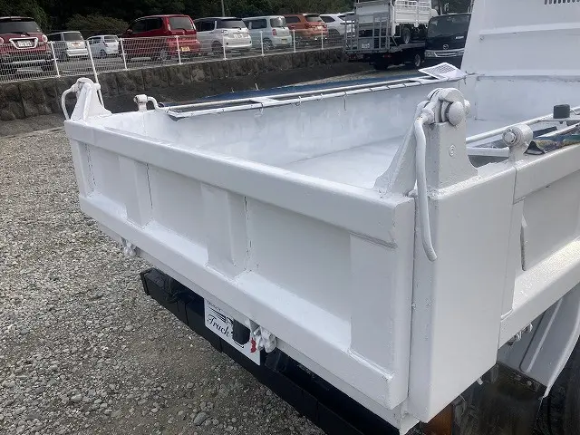 いすゞ エルフ TKG-NKR85AN(2WD)の写真39