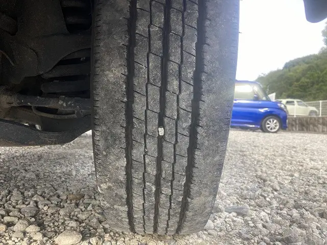 いすゞ エルフ TKG-NKR85AN(2WD)の写真43