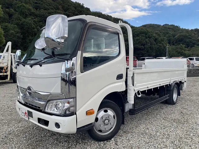 日野 デュトロ 2RG-XZC655M(2WD)の写真1