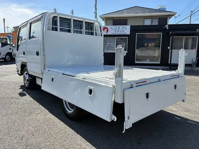 いすゞ エルフ TKG-NJR85A(2WD)の写真15