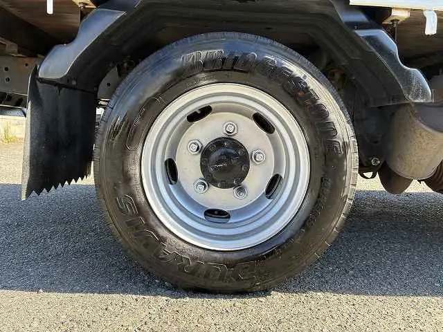 いすゞ エルフ TKG-NJR85A(2WD)の写真27