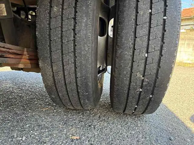 いすゞ エルフ TKG-NJR85A(2WD)の写真29