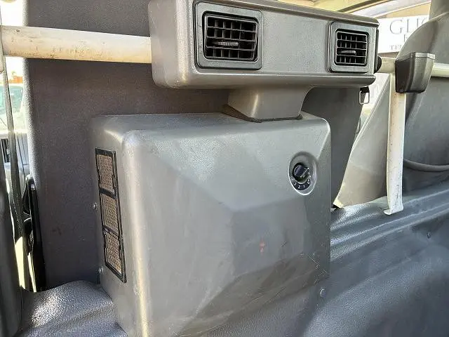 いすゞ エルフ TKG-NJR85A(2WD)の写真39