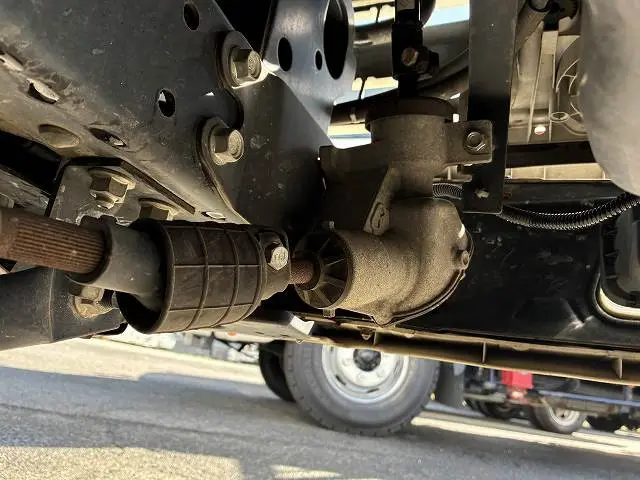 いすゞ エルフ TKG-NJR85A(2WD)の写真45