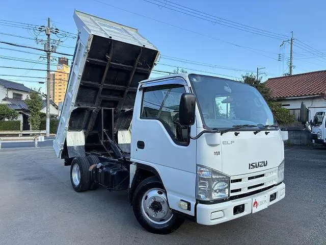 いすゞ エルフ TKG-NKR85AN(2WD)の写真3