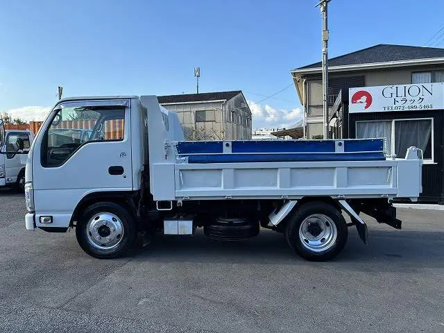 いすゞ エルフ TKG-NKR85AN(2WD)の写真15