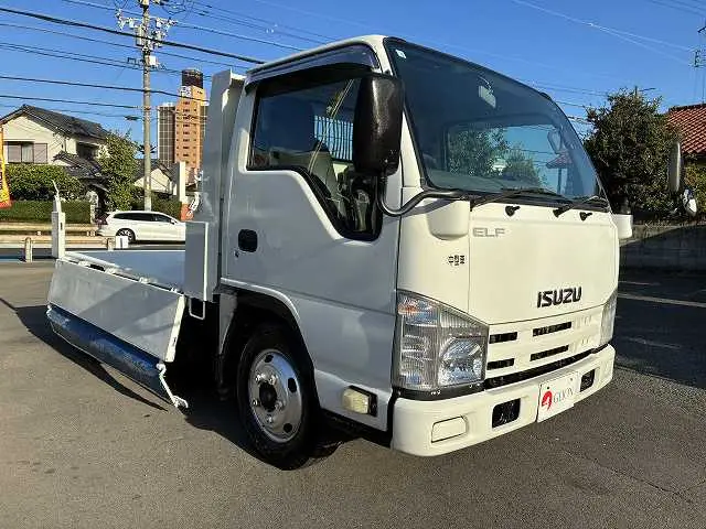 いすゞ エルフ TKG-NKR85AN(2WD)の写真21