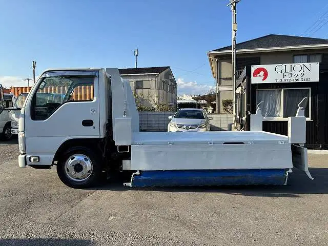 いすゞ エルフ TKG-NKR85AN(2WD)の写真22