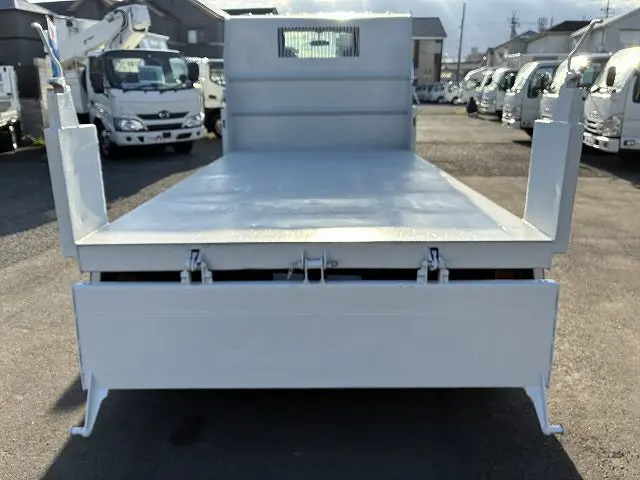 いすゞ エルフ TKG-NKR85AN(2WD)の写真25