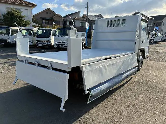 いすゞ エルフ TKG-NKR85AN(2WD)の写真26