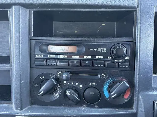 いすゞ エルフ TKG-NKR85AN(2WD)の写真44