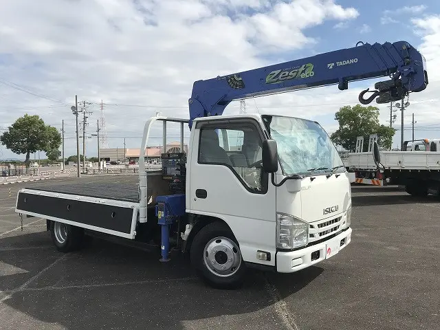 いすゞ エルフ TPG-NKR85AR(2WD)の写真11