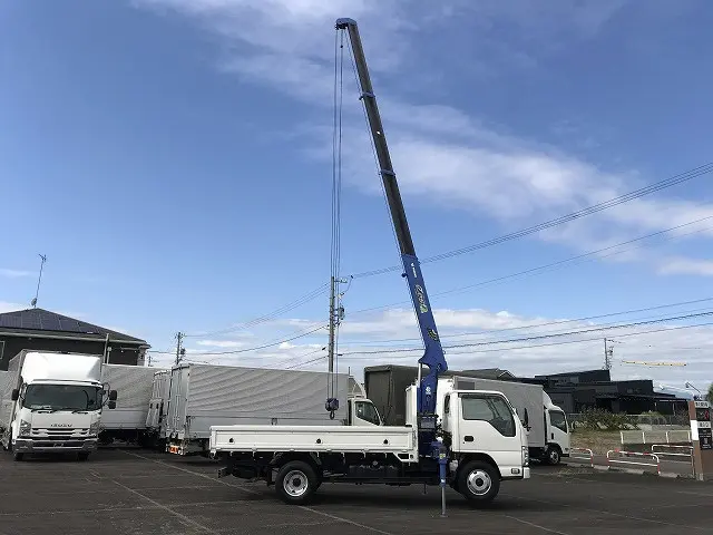 いすゞ エルフ TPG-NKR85AR(2WD)の写真24