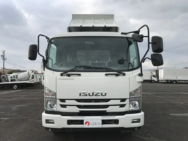 いすゞ フォワード 2PG-FRR90S1(2WD)の写真2