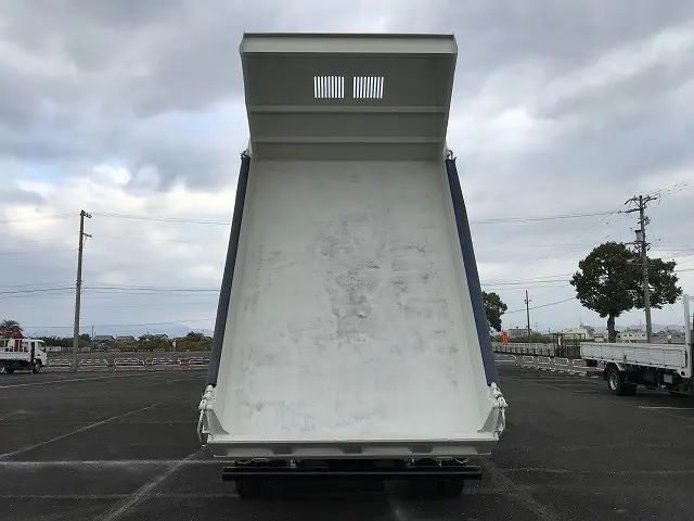 いすゞ フォワード 2PG-FRR90S1(2WD)の写真5