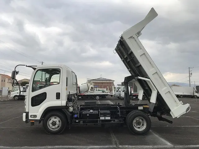いすゞ フォワード 2PG-FRR90S1(2WD)の写真7