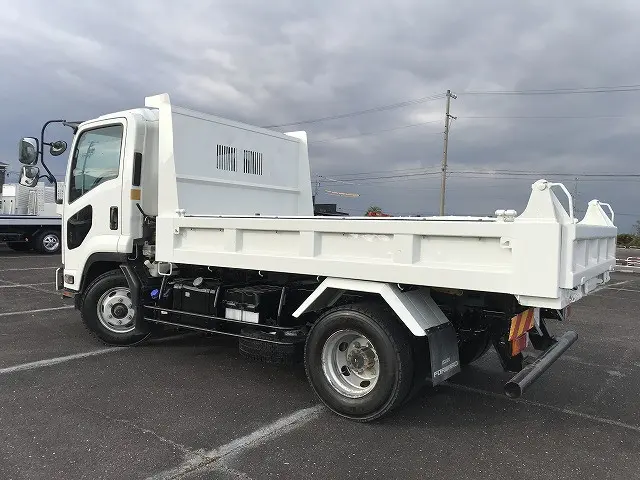 いすゞ フォワード 2PG-FRR90S1(2WD)の写真12