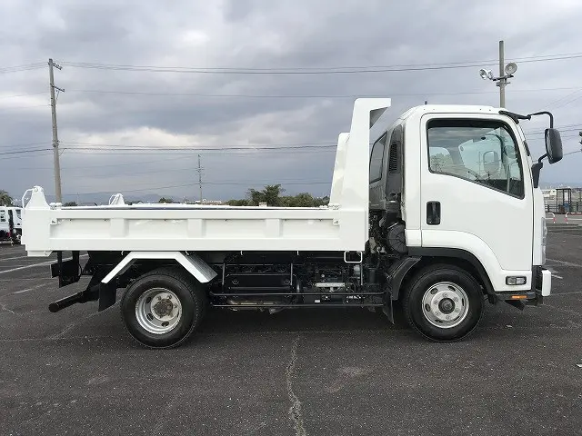 いすゞ フォワード 2PG-FRR90S1(2WD)の写真16