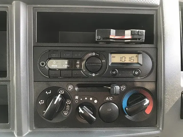 いすゞ フォワード 2PG-FRR90S1(2WD)の写真31