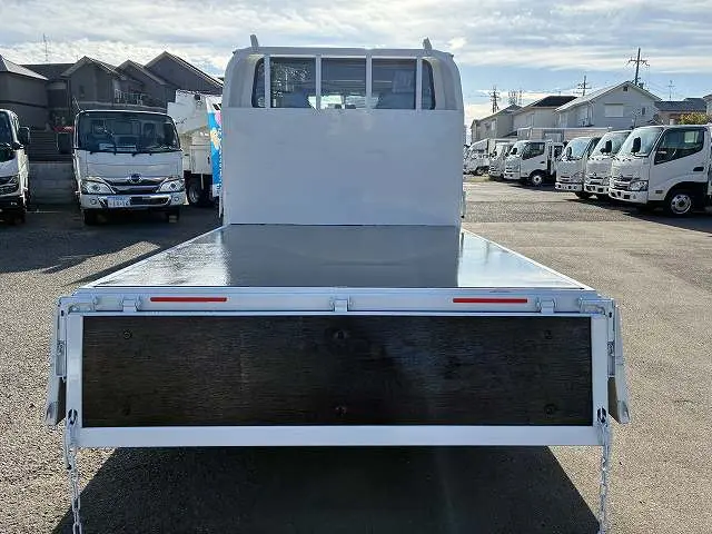 いすゞ エルフ TRG-NJR85A(2WD)の写真14