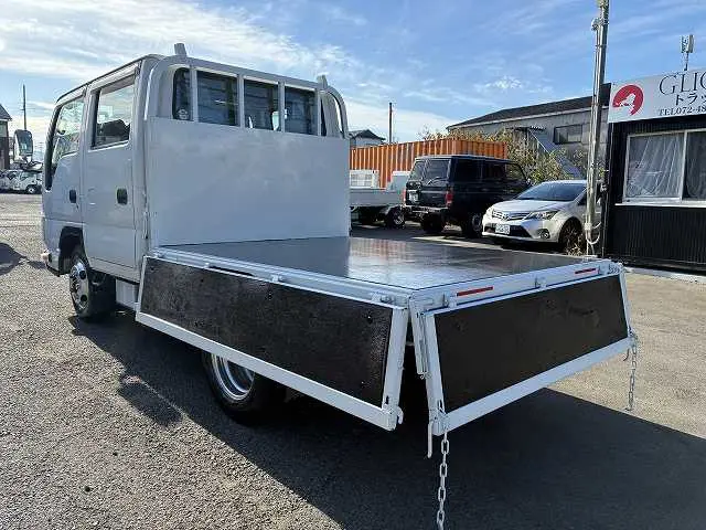 いすゞ エルフ TRG-NJR85A(2WD)の写真16