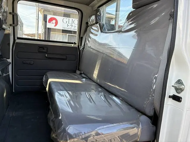 いすゞ エルフ TRG-NJR85A(2WD)の写真40