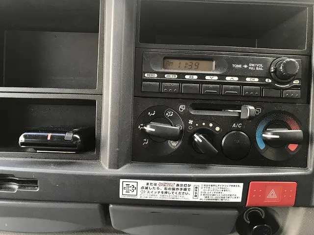 いすゞ エルフ BKG-NHS85A(4WD)の写真29