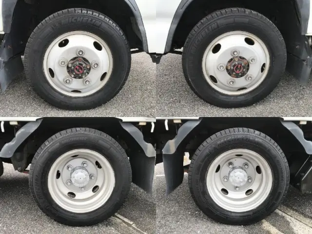 いすゞ エルフ BKG-NHS85A(4WD)の写真43