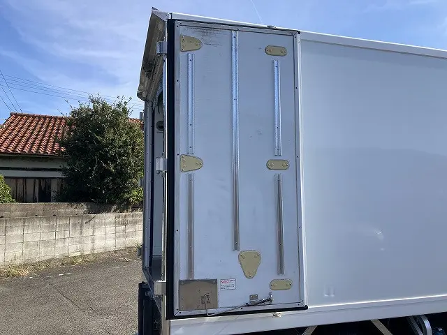 三菱 キャンター TKG-FBA50(2WD)の写真15