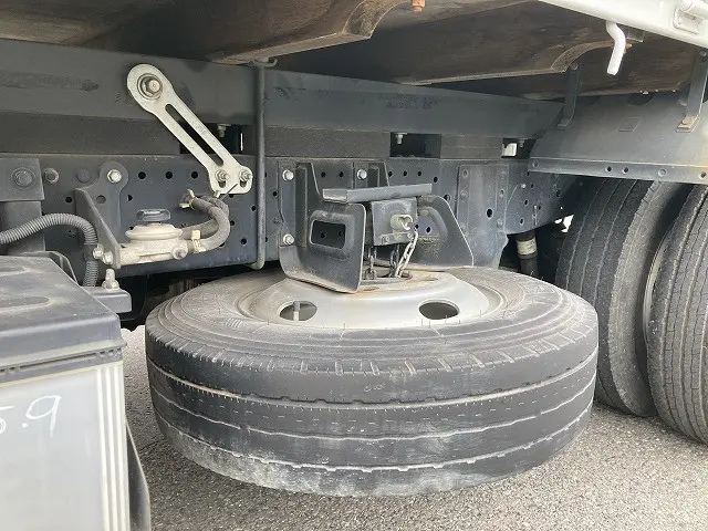 いすゞ エルフ TRG-NKR85A(2WD)の写真22