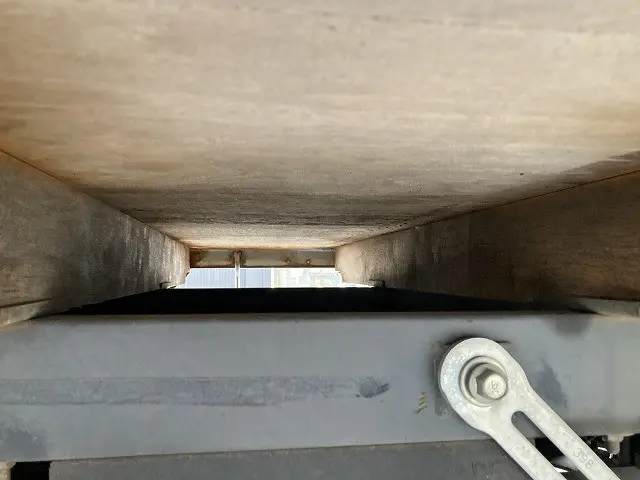 いすゞ エルフ TRG-NKR85A(2WD)の写真23