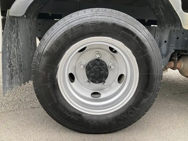 いすゞ エルフ TRG-NKR85A(2WD)の写真30