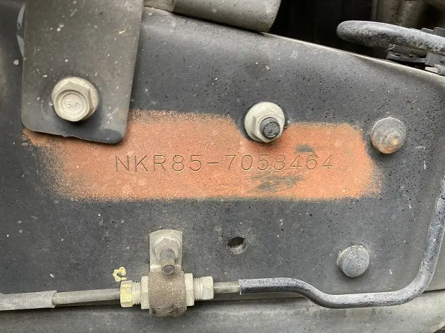 いすゞ エルフ TRG-NKR85A(2WD)の写真48