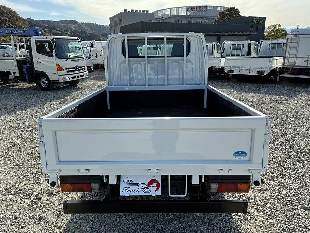 三菱 キャンターガッツ PDG-FB70B(2WD)の写真7