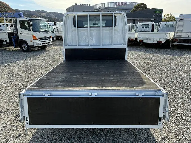 三菱 キャンターガッツ PDG-FB70B(2WD)の写真14